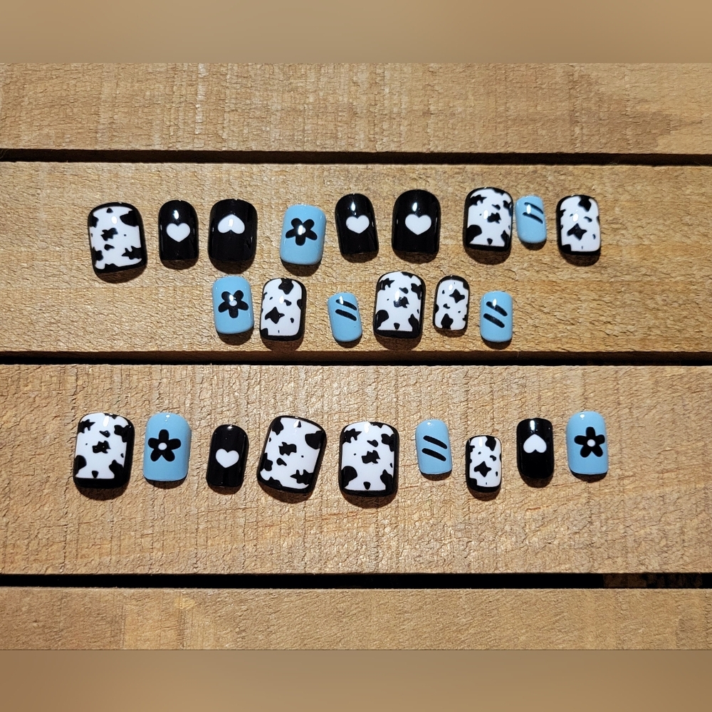 Boutique Press On Nails